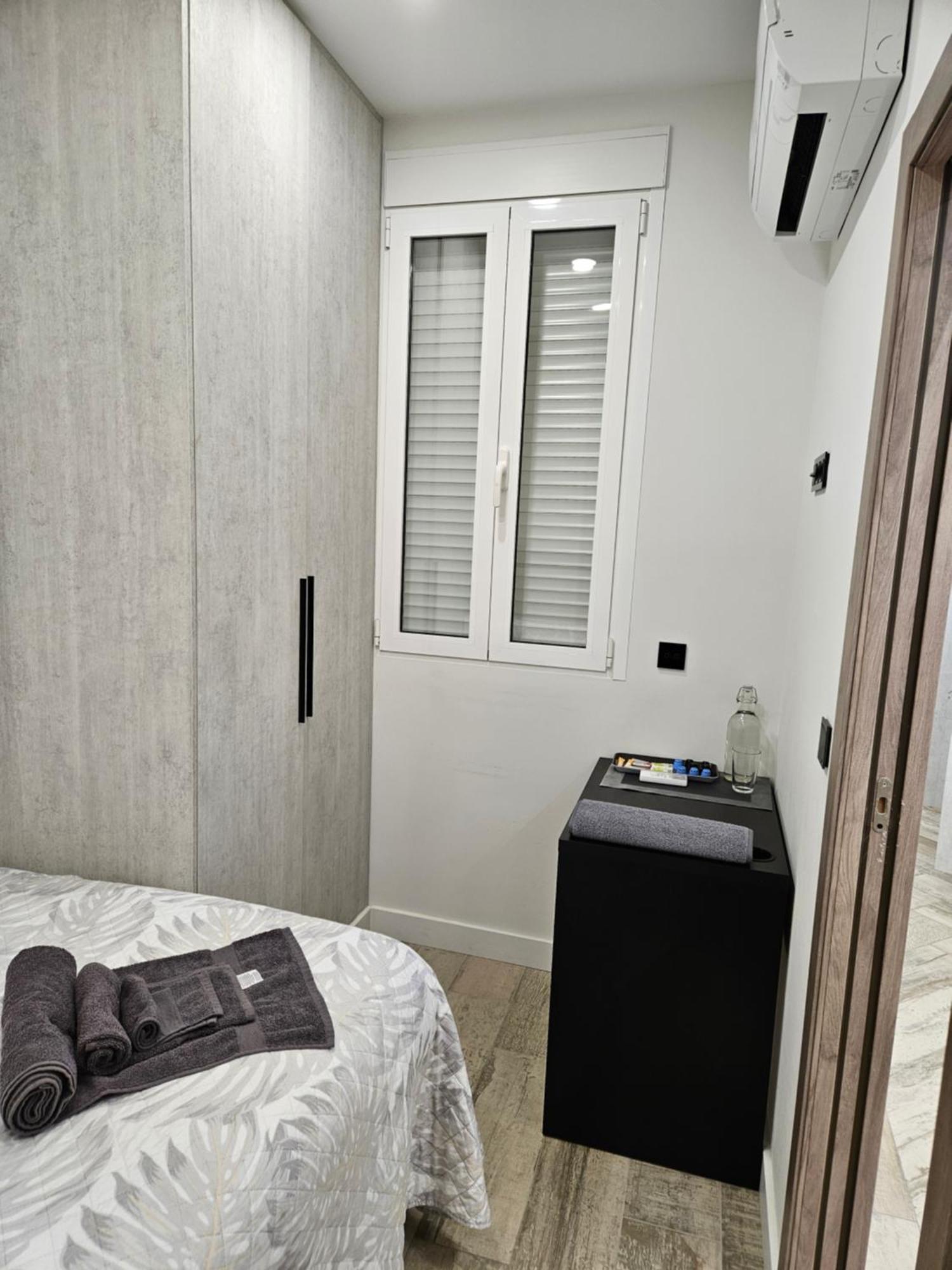 Habitacion Centrica De Lujo Gv 4 Valencia Bagian luar foto